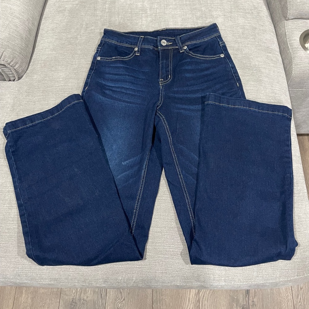 Classic Blue Women's Jeans w/Stretch